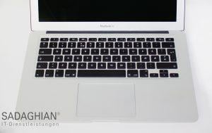 MacBook Tastatur und Trackpad funktionieren nicht mehr MacBook Tastatur und Trackpad funktionieren nicht mehr
