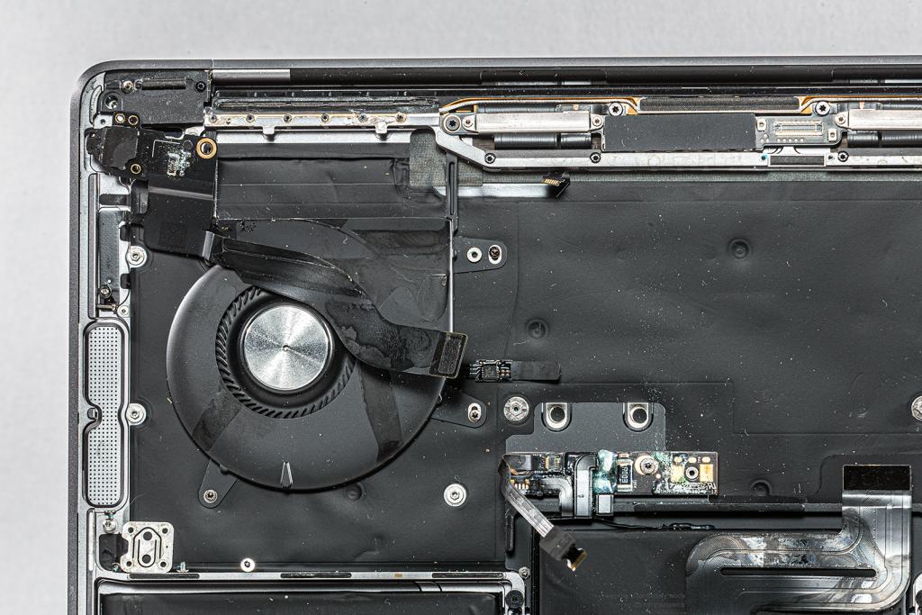Wasserschadenreparatur am MacBook Pro M1 Wasserschadenreparatur am MacBook Pro M1