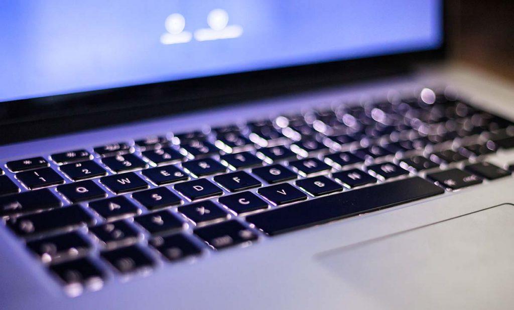 Altes MacBook schneller machen – unsere 7 Praxis-Tipps Altes MacBook schneller machen – unsere 7 Praxis-Tipps