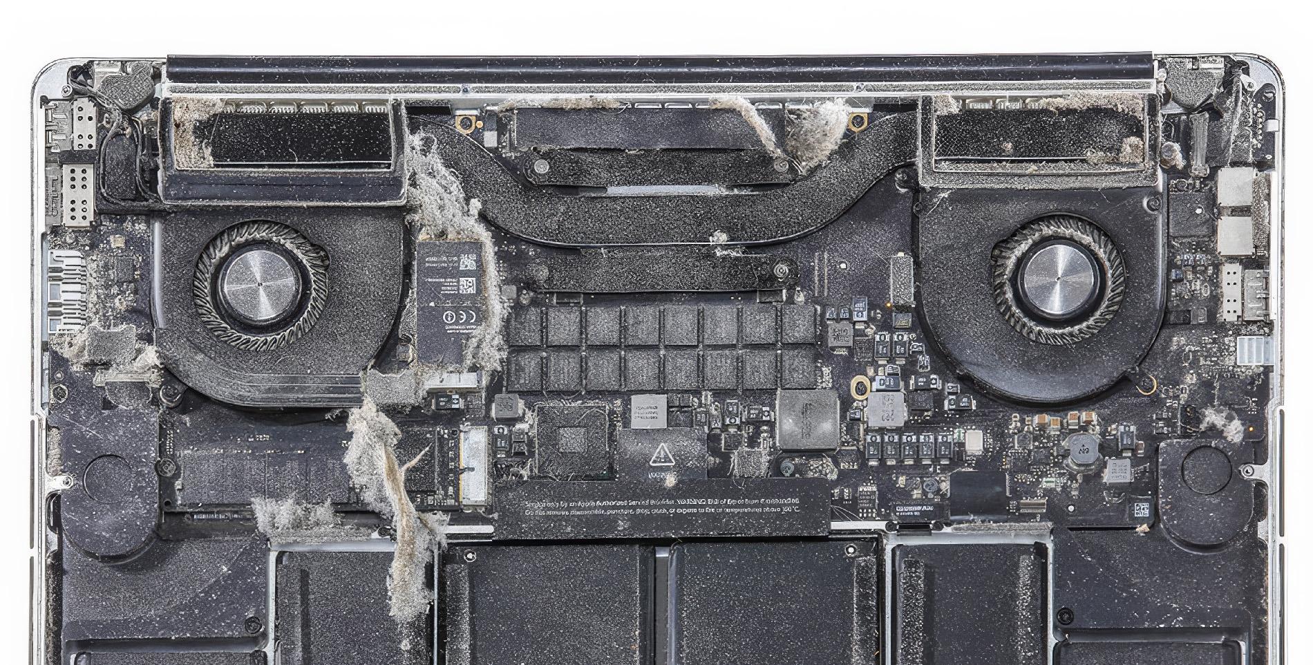 Verstaubtes MacBook Pro Innenansicht von einem verstaubten MacBook Pro